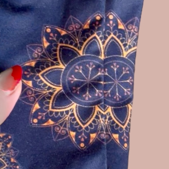 Elegant  Black  and Orange Long Sleeve Dress - Picture 3 of 7